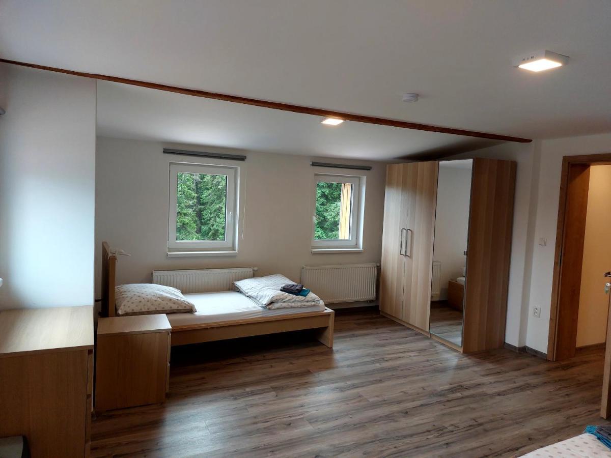 Villa Pardubické boudy Janské Lázně Esterno foto